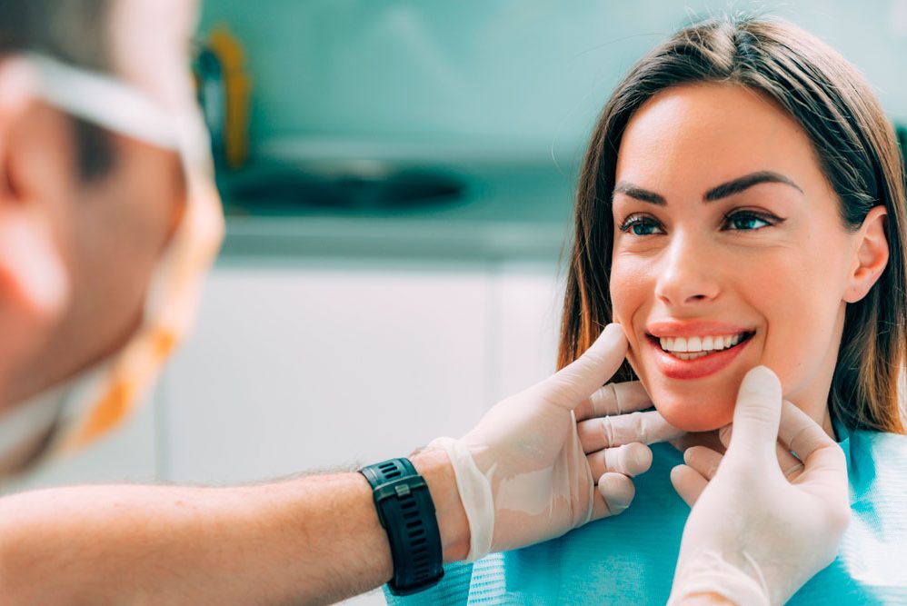 cropped-servicio-odontologia-estetica-4.jpg